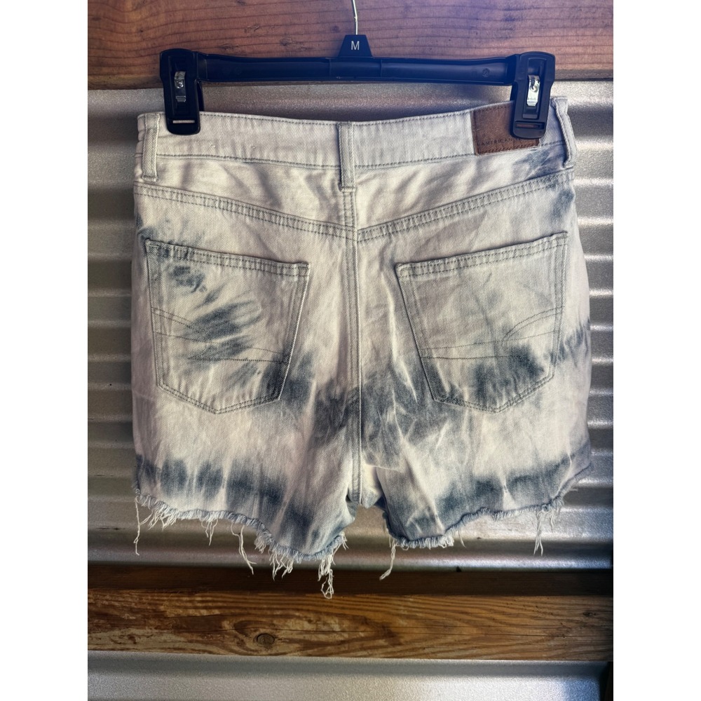 American Eagle Tie Dye High Waisted Distressed Denim Shorts Blue - Size 4 - Picture 2 of 8